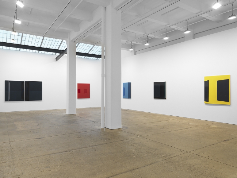 Kate Shepherd, “Surveillance,” installation view, Galerie Lelong, New York, 2020. Courtesy of Galerie Lelong.
